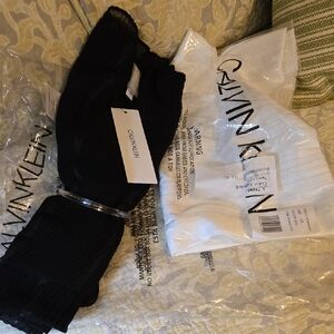 Calvin Klein 2 scarfs Black and White Apparel Collection